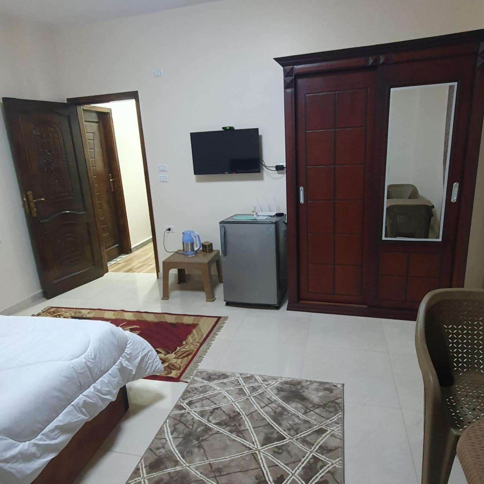 Sobba Pyramids View - Guest House Kafret el-Gabal Kültér fotó