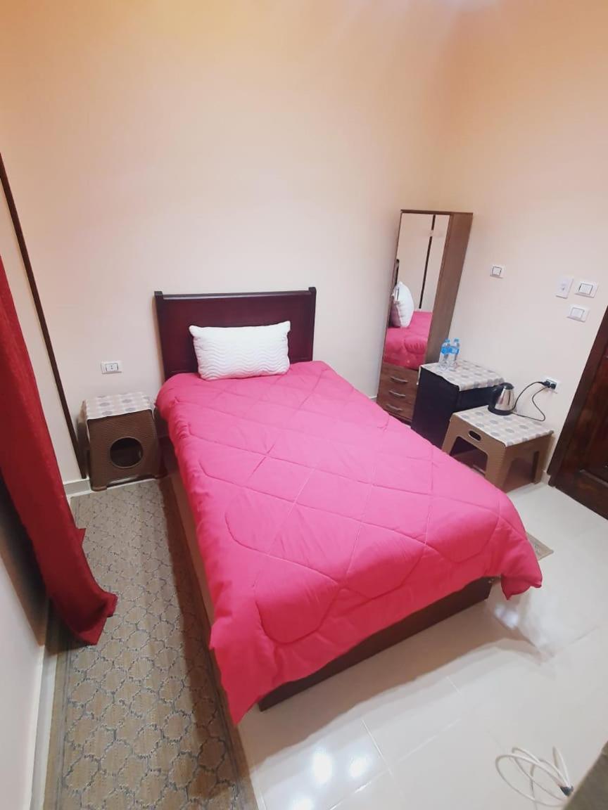 Sobba Pyramids View - Guest House Kafret el-Gabal Kültér fotó