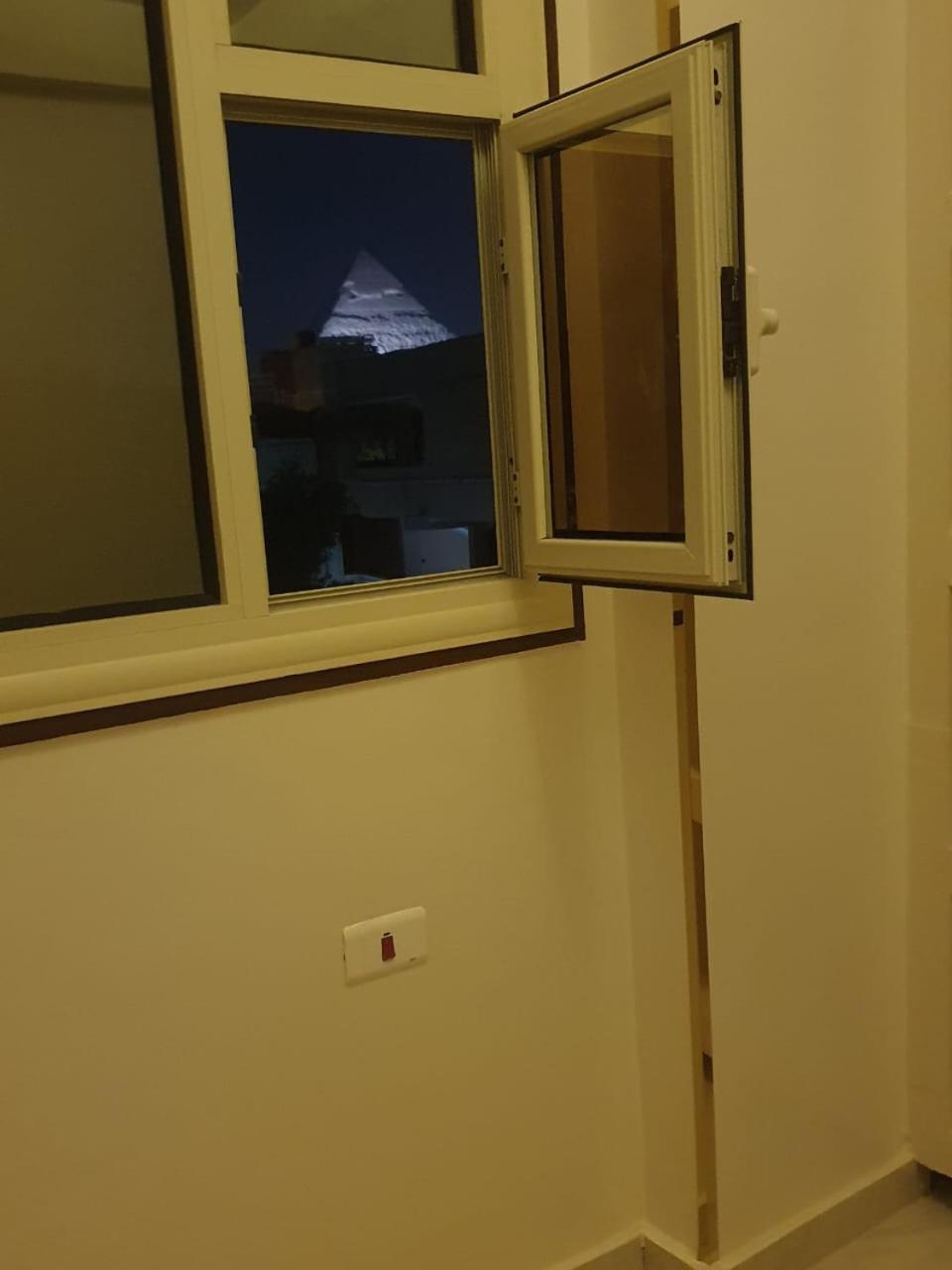 Sobba Pyramids View - Guest House Kafret el-Gabal Kültér fotó